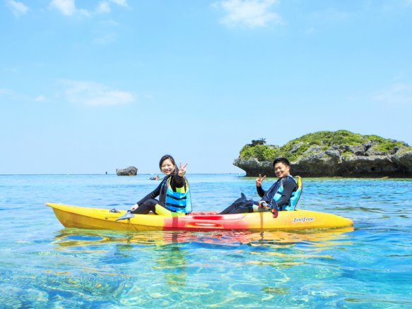 沖縄本島（恩納村） シーカヤック