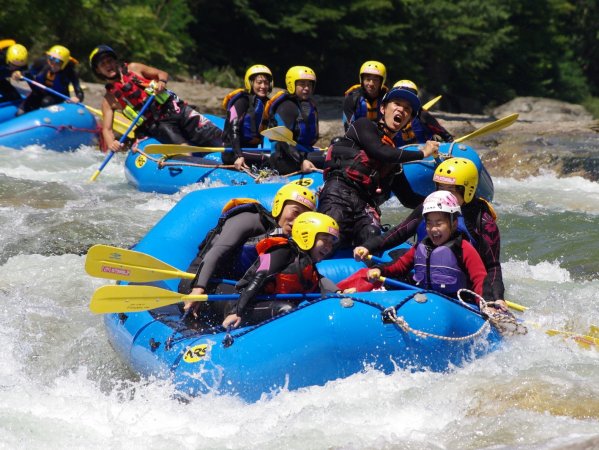 ☆夏の爽快ラフティング