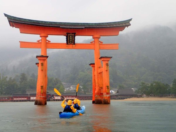 世界遺産・厳島神社をシーカヤックでお参りしよう！