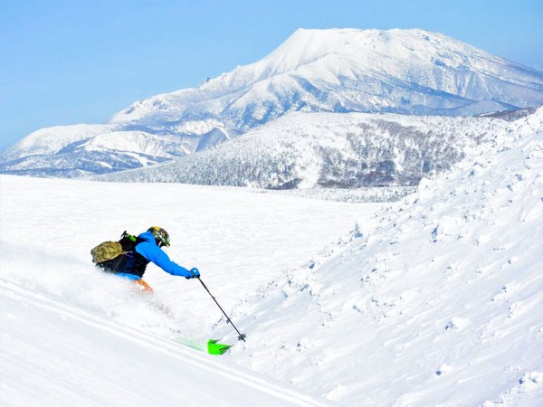 秋田駒ケ岳＆森吉山 スキー・スノーボード