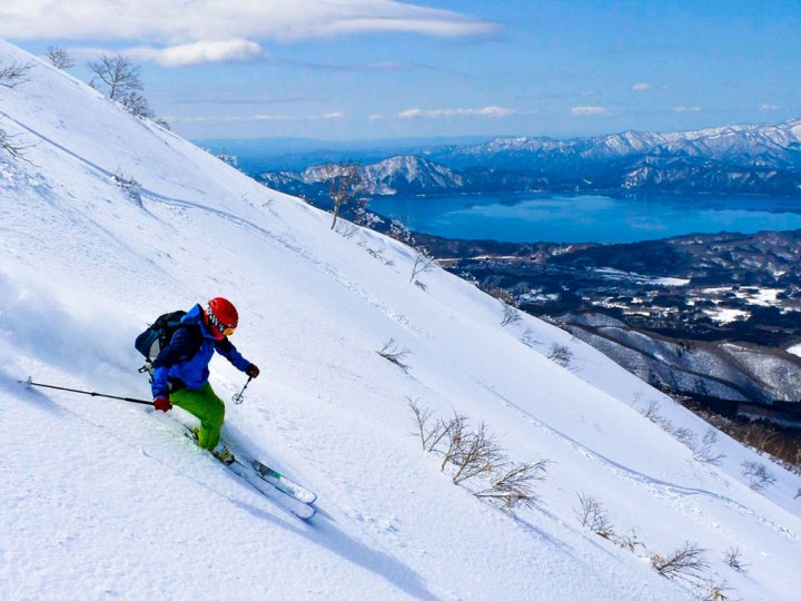 北海道・東北のバックカントリースキー(スノーボード・山スキー)の体験